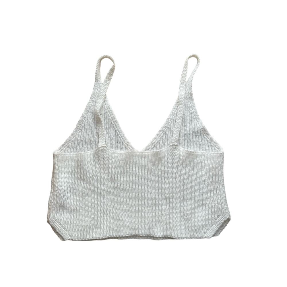 SHEIN Bundle 2 Crop Knit Tanks Tops Black White Size Large Women’s Tops V-Neck - Picture 5 of 8